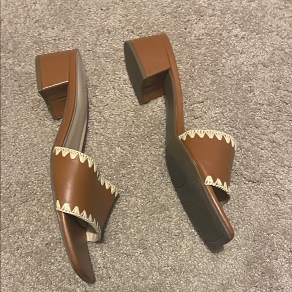 Marc Fisher Tan and Cream Mules - Picture 3 of 7